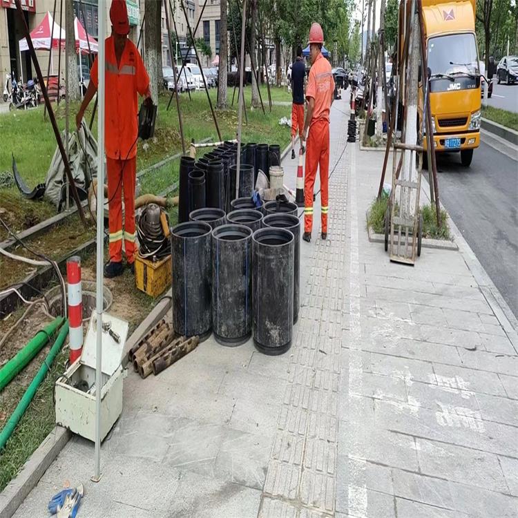和布克赛尔管道短管置换修复